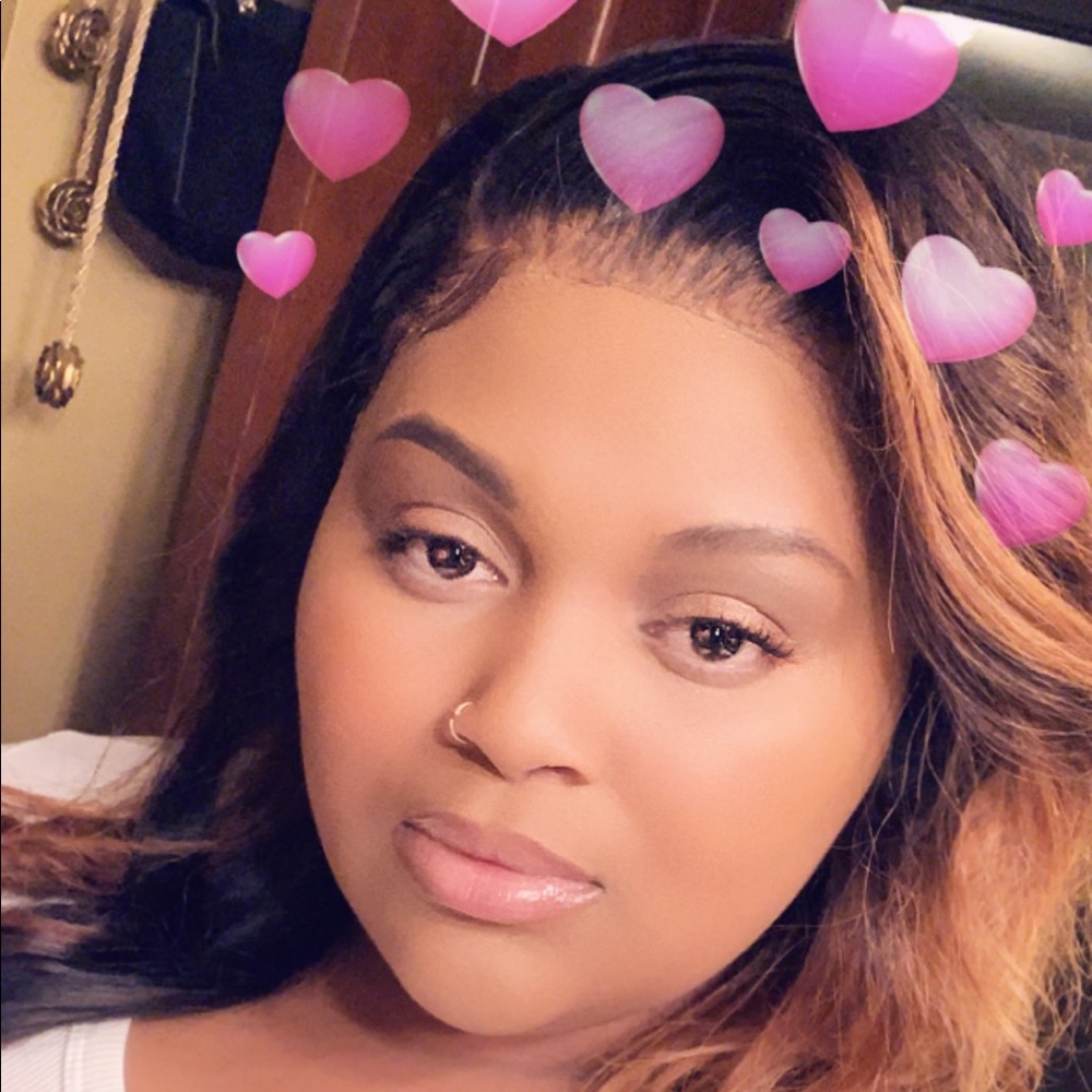 Meet your Posher, Sherrelle